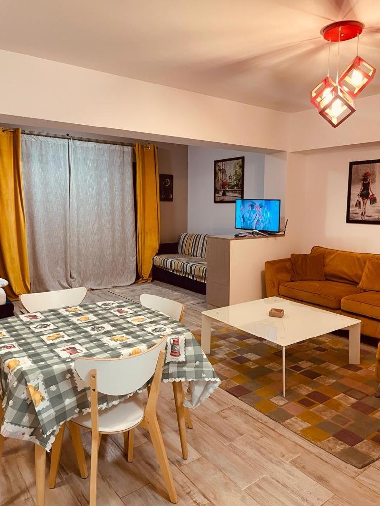 Rohan Studio One Aparthotel Năvodari Exterior foto