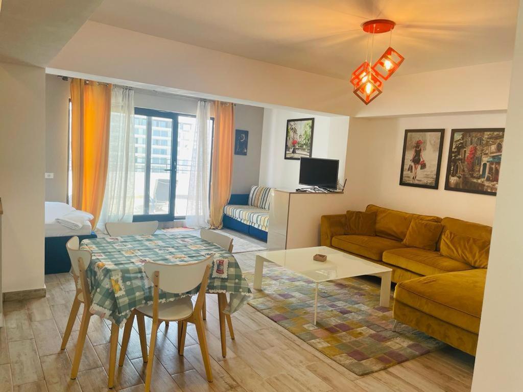 Rohan Studio One Aparthotel Năvodari Exterior foto