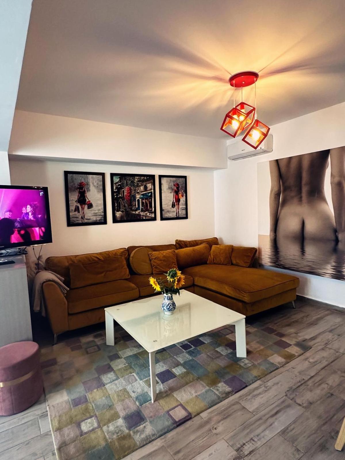 Rohan Studio One Aparthotel Năvodari Exterior foto