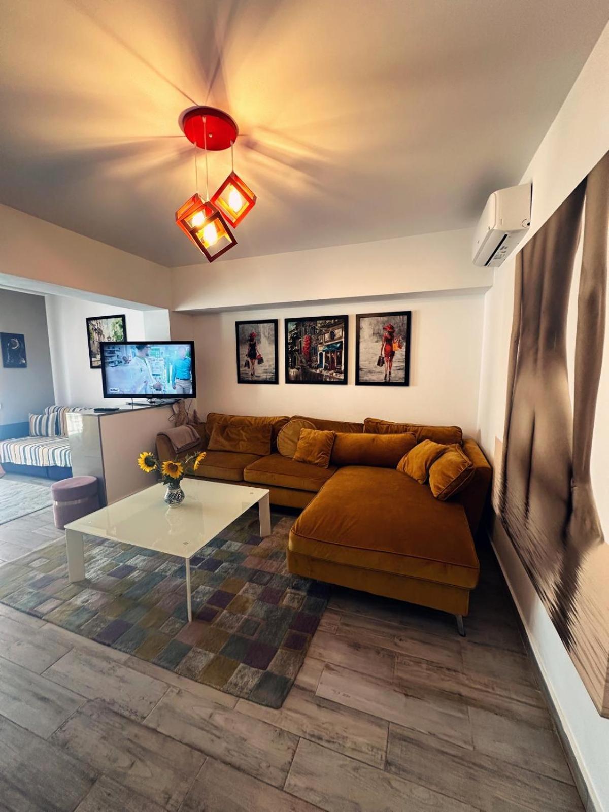 Rohan Studio One Aparthotel Năvodari Exterior foto